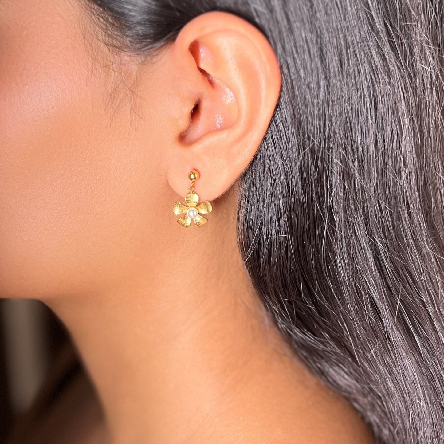 Flora Gold Huggies - 18k Gold Plated