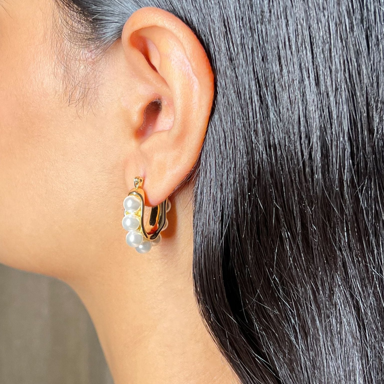 Amber Hoops - 18k gold plated | anti tarnish | waterproof