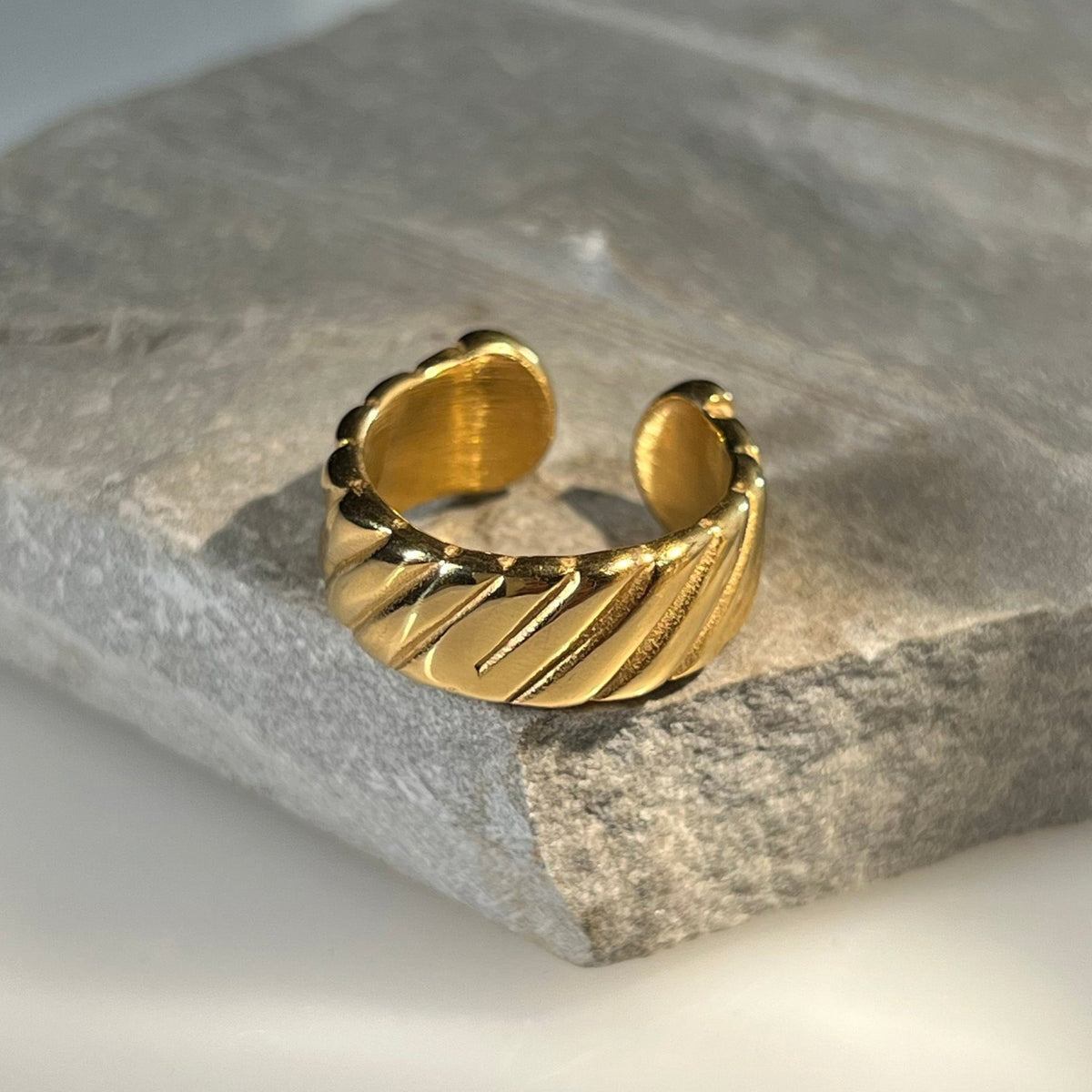 Muse Rings Muse Ring - 18k Gold Plated – illume Jewellery