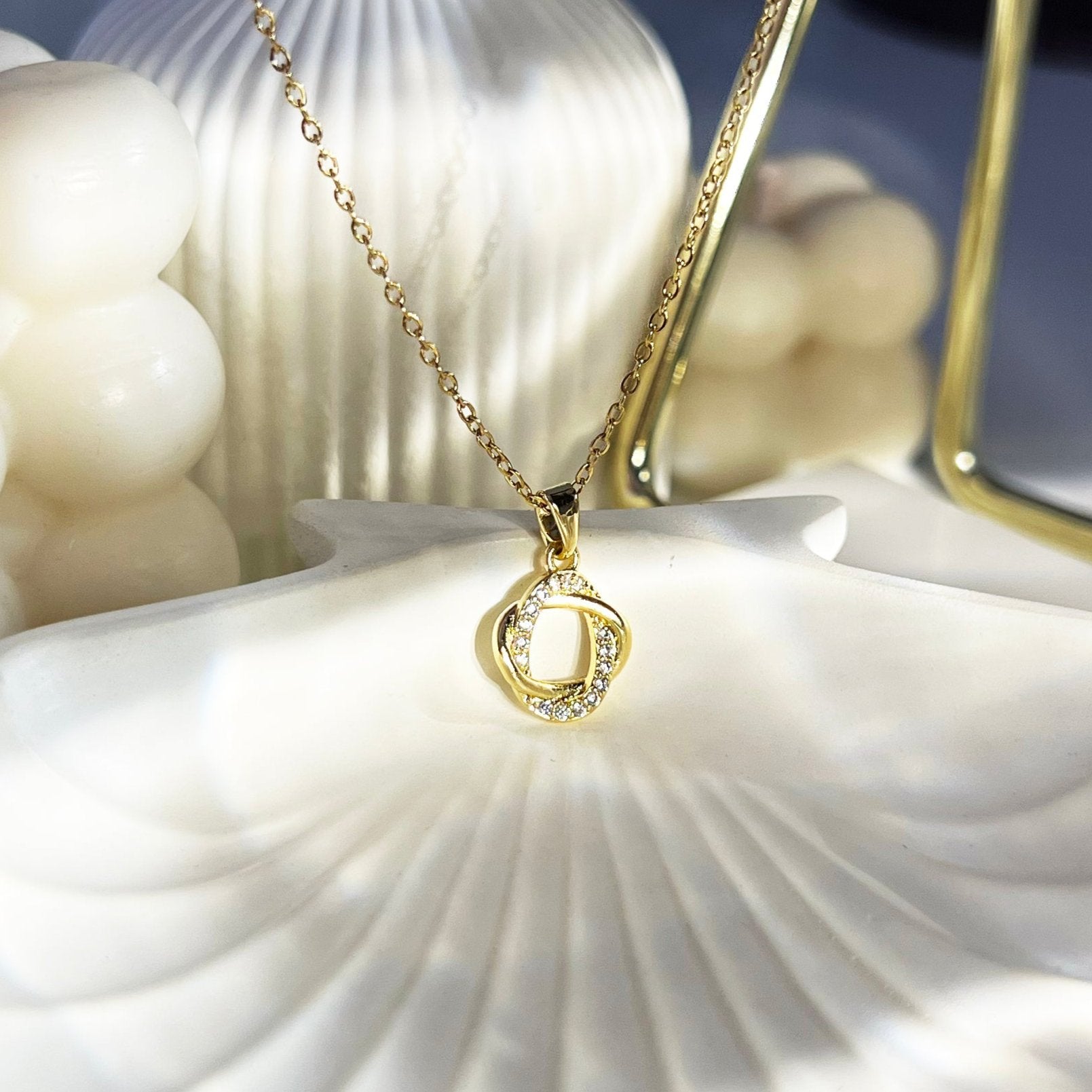 Aurora Necklace - 18K Gold Plated | anti tarnish | waterproof 
