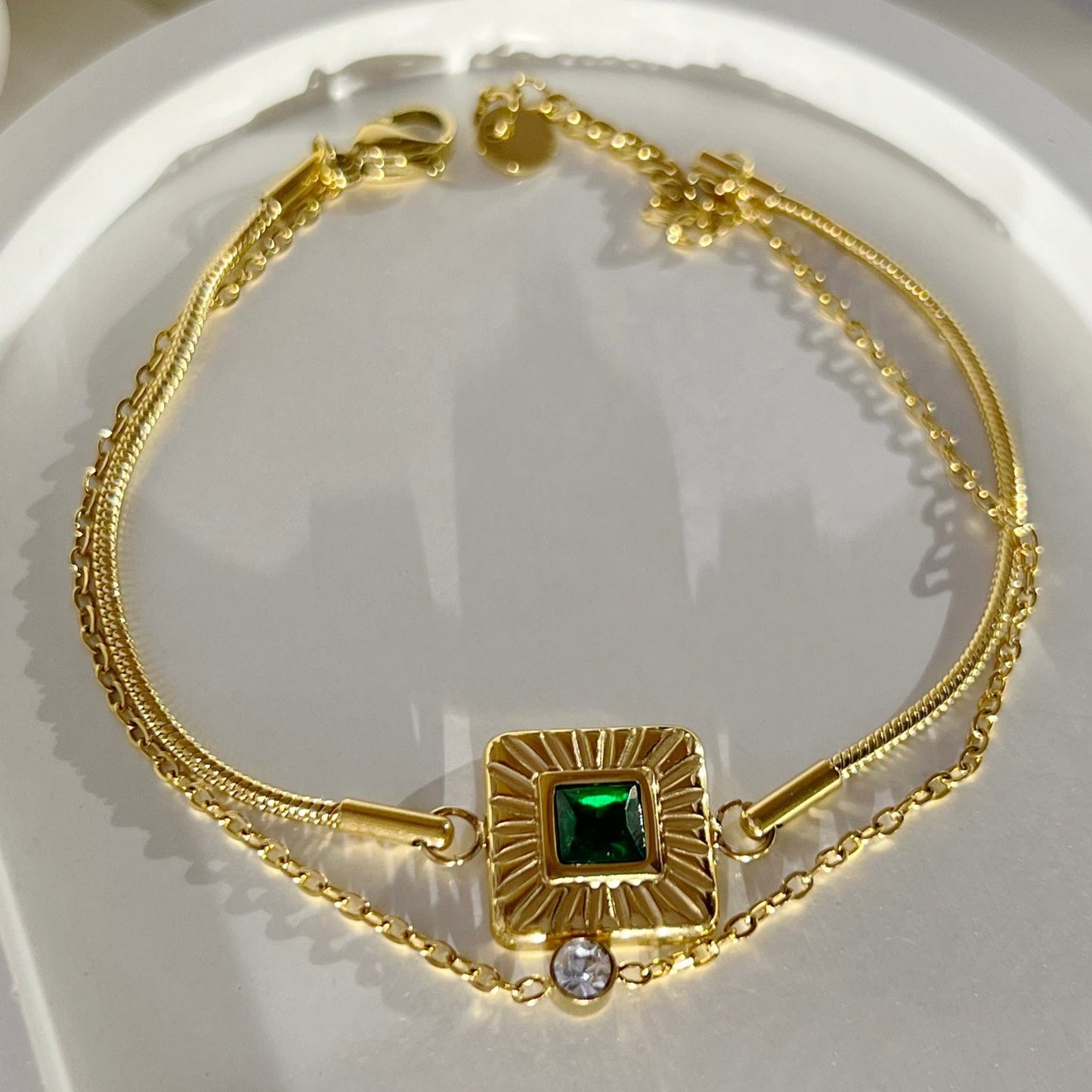 Crystal sunbeam square bracelet - 18k Gold Plated (Free Gift)